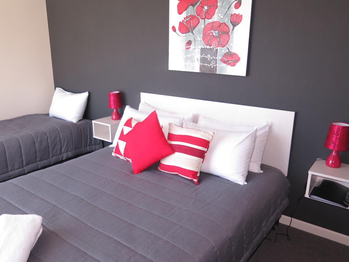 Wheels And Reels Accommodation Mossburn Екстериор снимка