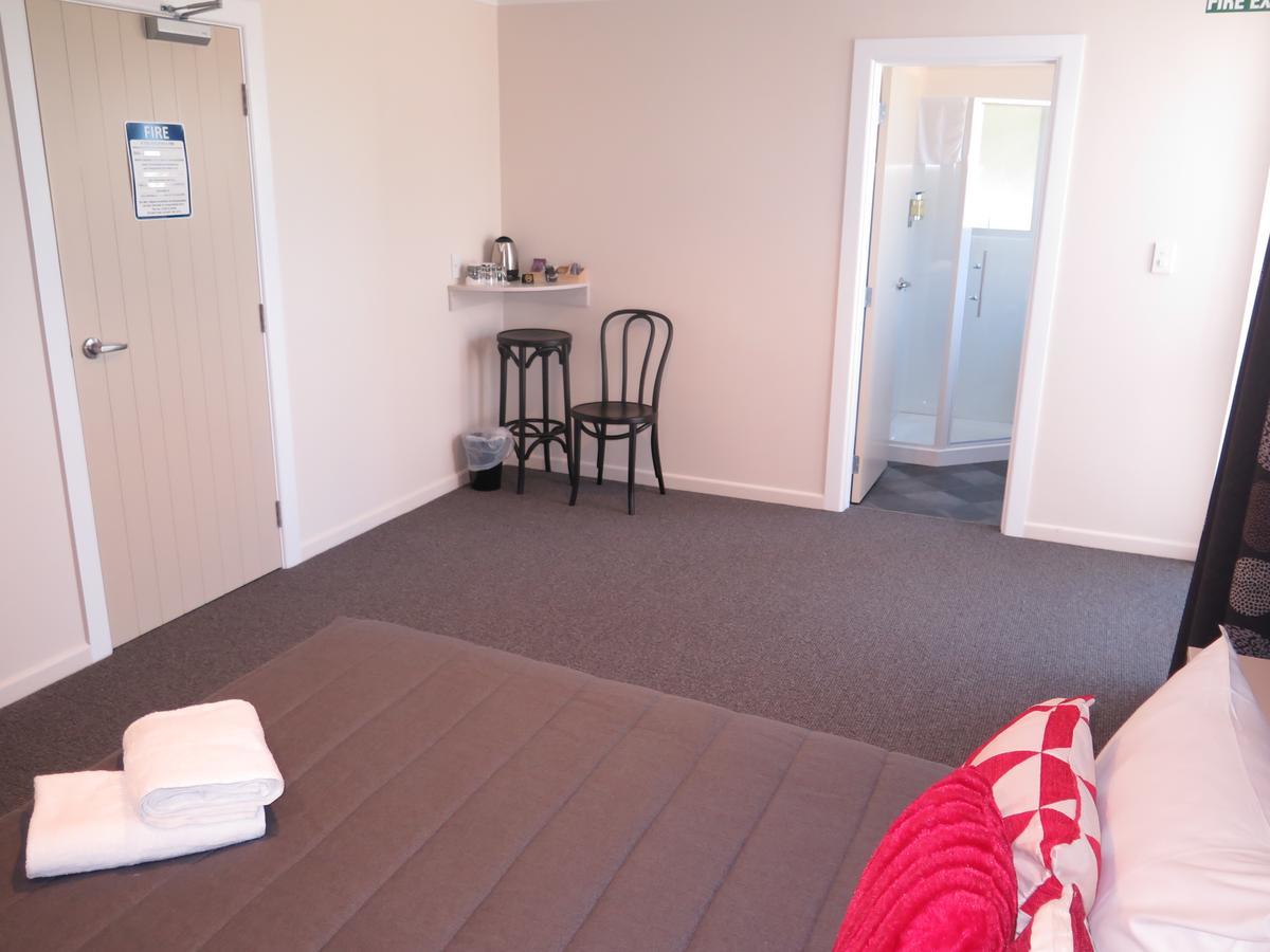 Wheels And Reels Accommodation Mossburn Екстериор снимка